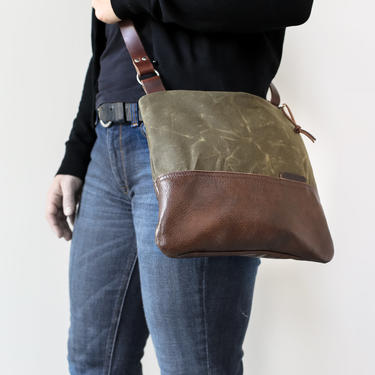 Waxed Canvas and Leather Zip-Top Day Bag Olive