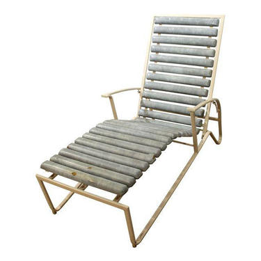 Mid-Century Danish Modern Samsonite Outdoor Patio Metal Lounge Chair 