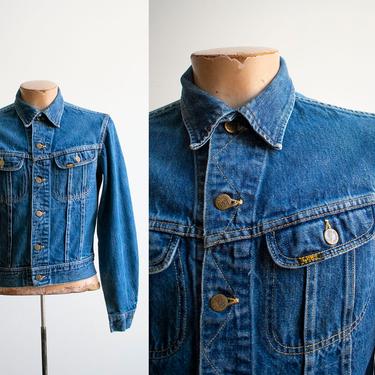 Vintage 1970s Denim Jacket / 1970s Jean Jacket / Lee Jacket Sanforized / Vintage Jean Jacket Mens Small / USA Vintage / Classic Denim Jacket 
