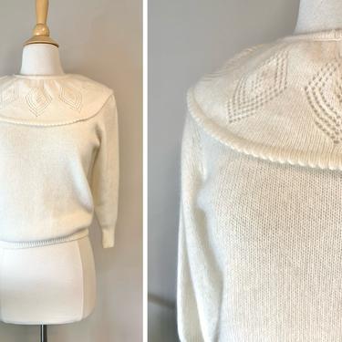 Vintage 1990s Ivory Angora Collared Sweater | Size S/M 