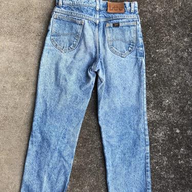 80’s Women’s Lee Jeans~ vintage high waisted denim~ distressed original faded blue rugged 100% cotton XXSM size or juniors 