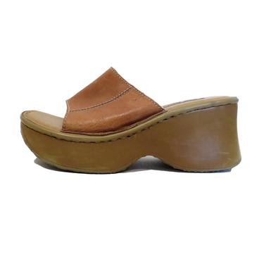 Vintage 90s Steve Madden Khaki Leather Club Kid Platform Slip On Sandals Size 10B 