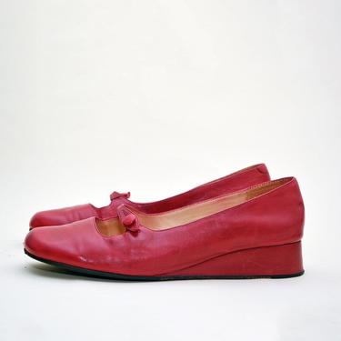 vintage 90s red leather Mary Janes 8 mod indie classic wedge 1990s heels shoes minimalist 