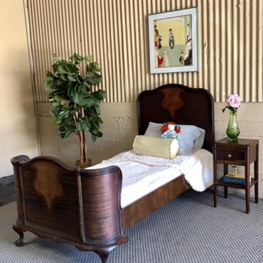 Vintage Mahogany Twin Bed
