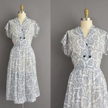 vintage 1950s dress | Claire Tiffany Blue Paisley Print Short Sleeve Day Dress | Medium | 50s vintage dress 
