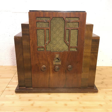 1933 Silvertone World's Fair Shouldered Tombstone Radio, Full Elec Restoration 1711 