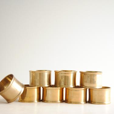 Vintage Brass Napkin Ring Set, Set of 8 Gold Napkin Rings, Metal Napkin Rings 