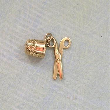 Vintage 14K Gold Scissors and Thimble Charm, Old Gold Sewing Charms, Unusual 14K Gold Vintage Charm (#3898) 