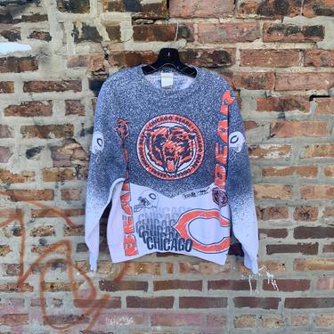 Vintage 90s Mirage Chicago Bears all Over Print Crewneck sweatshirt size Large NFL Football 