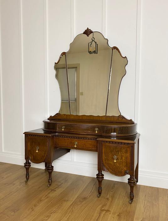 New 1931 Vanity With Mirror Antique, Wooden Antique Dresser With Mirror