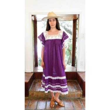 Mexican Gauze Dress // vintage 70s 1970s cotton boho hippie Mexican crochet embroidered purple dress hippy // O/S 
