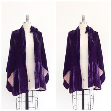 30s Purple Silk Velvet Cape / 1930s Vintage Coat Jacket / OSFM 