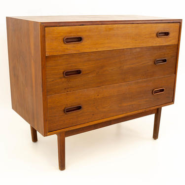 Jack Cartwright for Founders Chest of Drawers