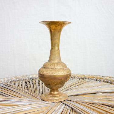 Large vintage etched flared brass vase 9&amp;quot; tall pedestal base, India antique vessel, bohemian decor altar offering, dining table centerpiece 