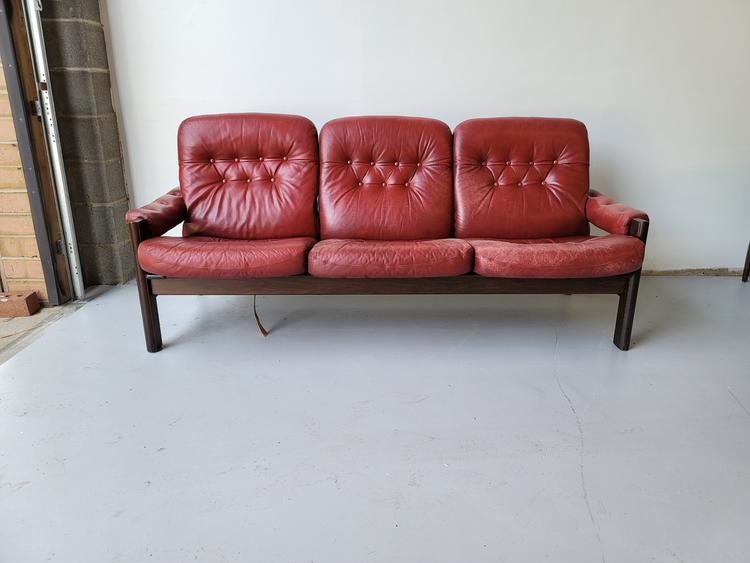 Ekornes Leather and Rosewood Sofa