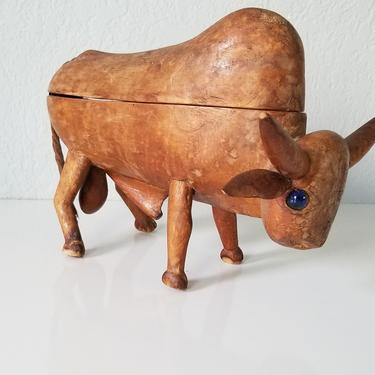 Vintage Handmade Sculptural Art Bull Box. 