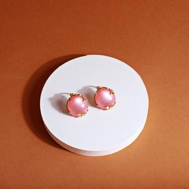 Vintage 80s Pink Pastel Romantic Bead Small Clip On Earrings 