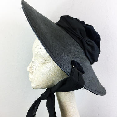 Vintage 30s 40s Black Straw and Velvet Sun Hat Circular Wide Brim 