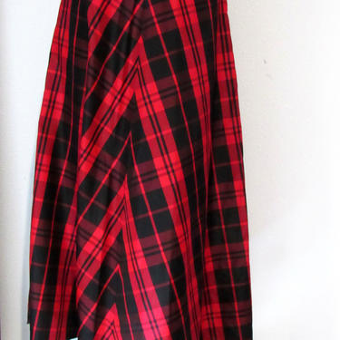 Vintage 60s Plaid Tartan Maxi  A Line Taffeta Skirt Metal Zipper Medium As Is Project Skirt FREE shipping US only. 