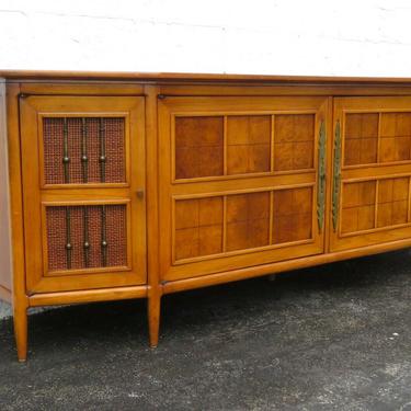 Mid Century Sideboard Credenza Media Console Sophisticate By Tomlinson 2057