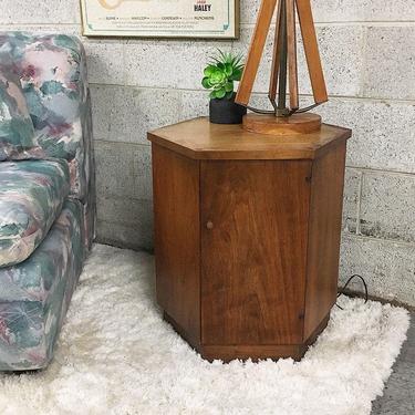 LOCAL PICKUP ONLY -------------- Vintage Lane End Table 