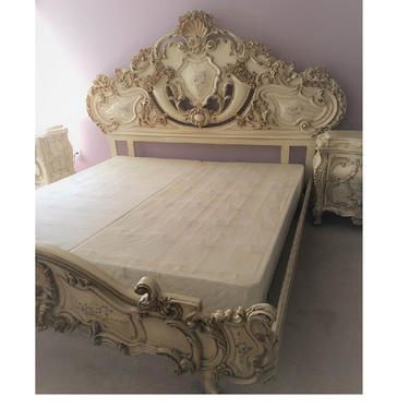 Large RARE Romantic Antique Cream French Rococo Ornate Fancy King Queen size Bed with Headboard Footboard &amp; Side rails (PureVintageNYC) 
