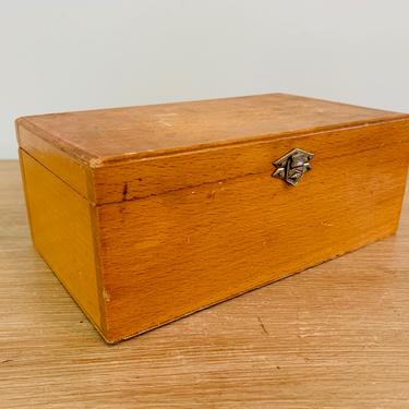 Vintage Wooden Box for Staunton Chessmen Made in France 