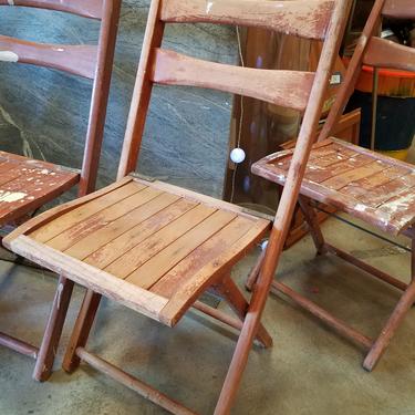 Vintage Abbey Rents wood folding chair set of 4