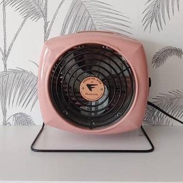 Vintage Space Heater, Desktop, Pink, Fresh'nd-Aire, Heaterette, made in Chicago, Working Condition, circa 50's 
