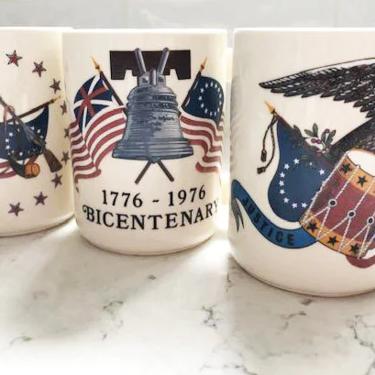 Vintage Bicentennial vintage USA patriotic mugs, ceramic coffee cups w/ American flags &amp; emblems by LeChalet