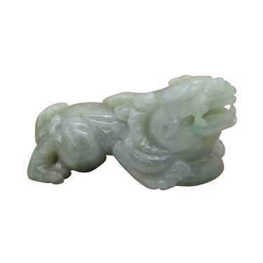 Fengshui Figure Hand Carved Chinese Natural Jade Pixiu Pendant n525E 