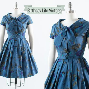 Vintage 1950s Dress | 50s Floral Cotton Blue Collared Shirtwaist Day Dress (small/medium) 