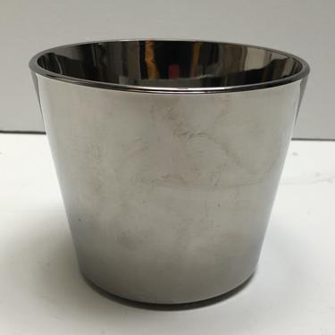 Mirrored Silver mid-Century Ice Bucket