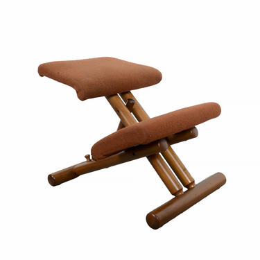 Ergonomic Kneeling Chair Balans designed by Peter Opsvik Mid Century Danish Modern 