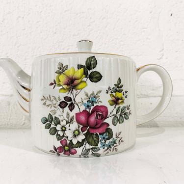True Vintage Teapot Ellgreave England Pink Yellow Rose Design White Gold Trim Genuine Ironstone Tea Coffee Pot Kitsch Kawaii Flowers Floral 