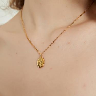 Valeria gold floral pendant necklace, gold pendant, pendant necklace, gift for her, rose pendant necklace, gold flower pendant necklace 