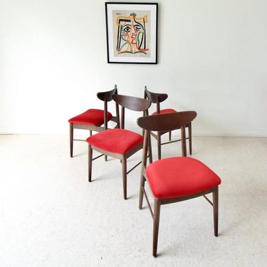 Vintage Set of 4 Walnut Dining Chairs in Berry Velvet
