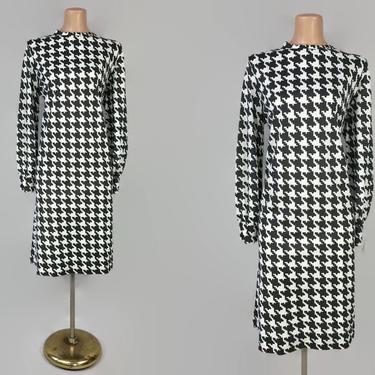 VINTAGE 60s Mod Houndstooth Op-Art Print Shift Dress | 1960s Long Sleeve Black White Geometric Dress | Retro Go Go Dress | NOS Plus Size 20 