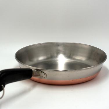vintage revere ware 9&quot; frying pan with copper clad bottom and black plastic handles/1989/clinton illinois 