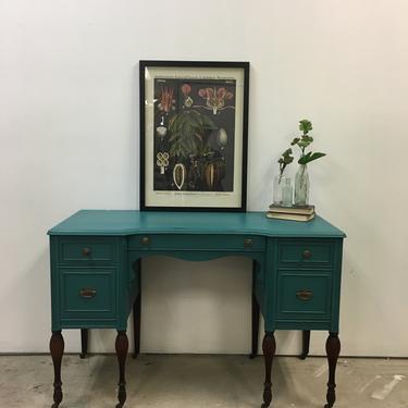 Avery - Vintage Vanity/Desk 