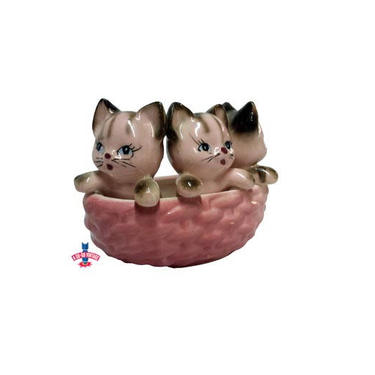 Pink Kittens in a Basket, Porcelain Pink Kitty Cats, Vintage Cats in Basket, Mid Century Modern Decor, Cat Lover Gift, Vintage Figurine 
