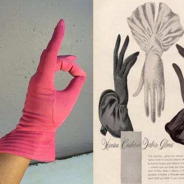 Fannying About - Vintage 1940s 1950s Bubblegum Rose Pink Sheer Nylon Over Wrist Gloves - 6.5/7 
