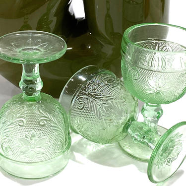 3 Vintage Chantilly Green Tiara Footed Cordial Glasses Mini Goblets 