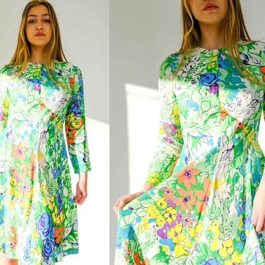Vintage 60s 70s Leslie Fay Vivid Watercolor Floral Print Empire Waist Swing Dress | Mod, Hippie, Bohemian | 1960s 1970s Designer Day Dress 