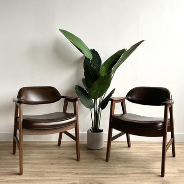 Pair of Mid Century Arm Chairs by Paoli