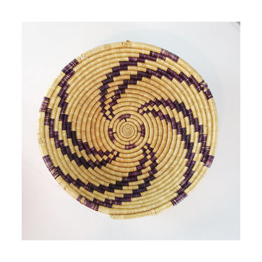 Vintage Wicker Seagrass Wall Basket Bowl with Purple Geometric Swirl Design, Boho MCM Catch-All Tray 