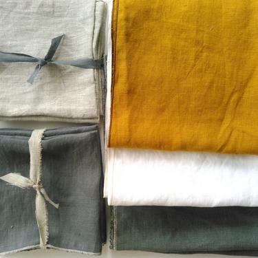 2 Linen fabric Tea Towels, Housewarming Gift, Kitchen, Unpaper Towels, Mustard Yellow Linen, Hostess gift, Gift for her, Linen Anniversary 