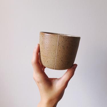 READY TO SHIP // Extra Toasty Spider Silk tumbler // handmade ceramic vessel // speckle tan and white 