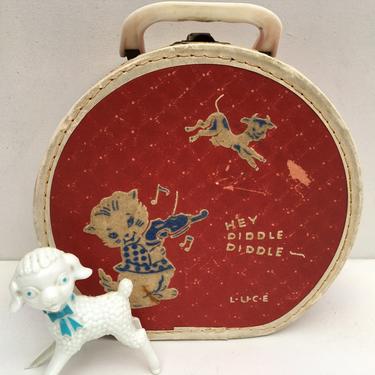 Vintage Luce Child's Suitcase, Doll Carrier, Hey Diddle Diddle Cat, Nursery Rhyme 