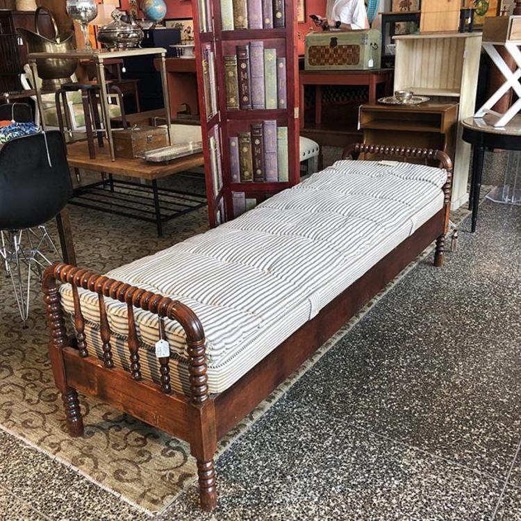                   Antique Daybed $425!